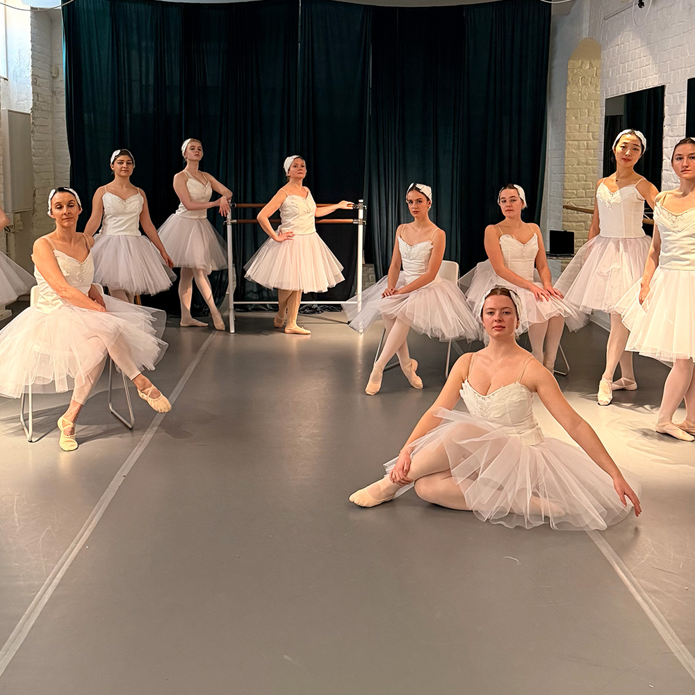 SWAN LAKE: ACT II | BALLET INTENSIVE